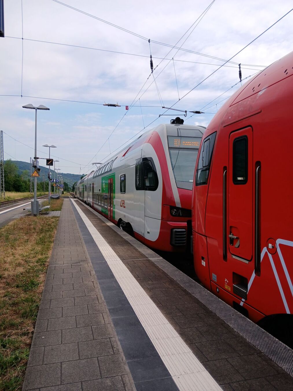 Train en gare de Bullay