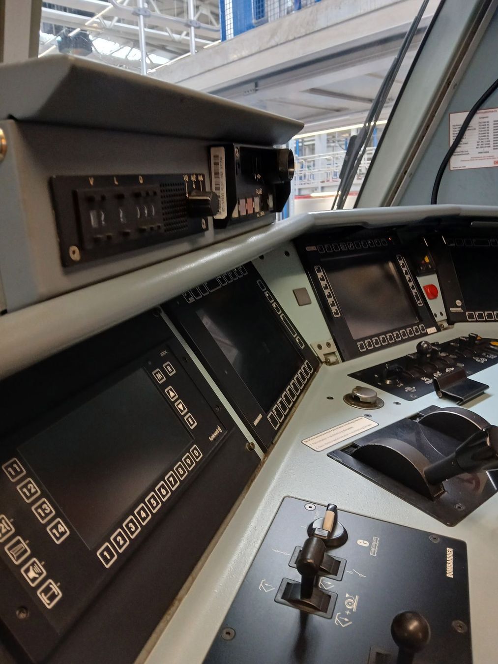poste de conduite d'une 4000